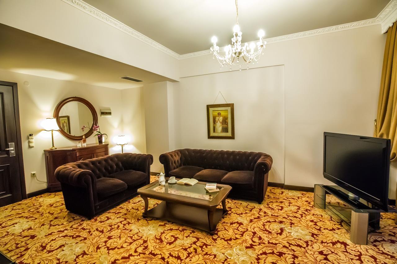 Kouros Hotel Dráma Exteriér fotografie