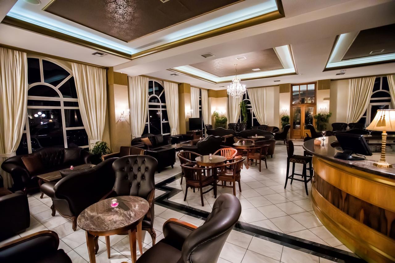 Kouros Hotel Dráma Exteriér fotografie